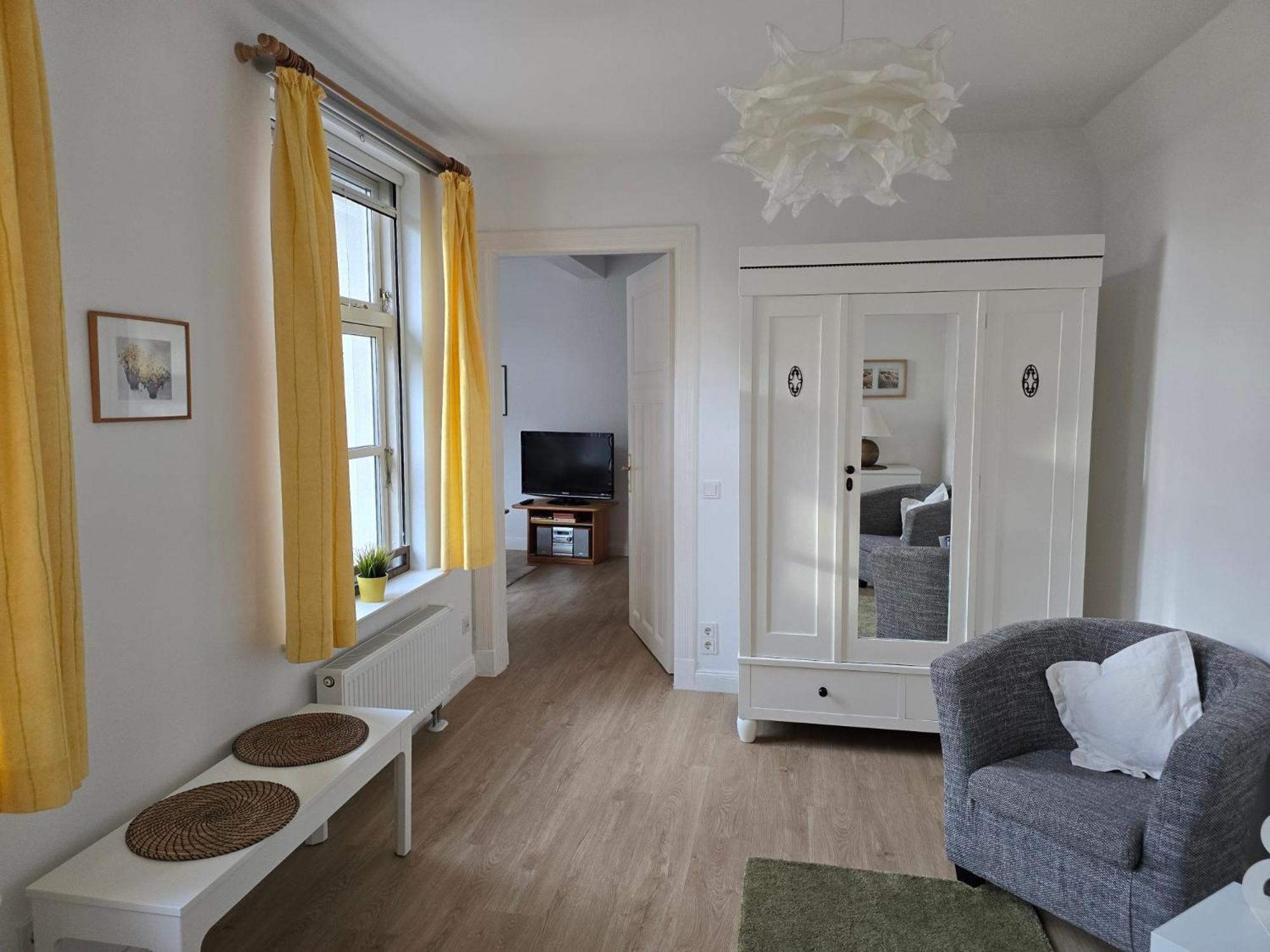 Ferienwohnung Hofidyll - Warnemuende Rostock Exterior photo